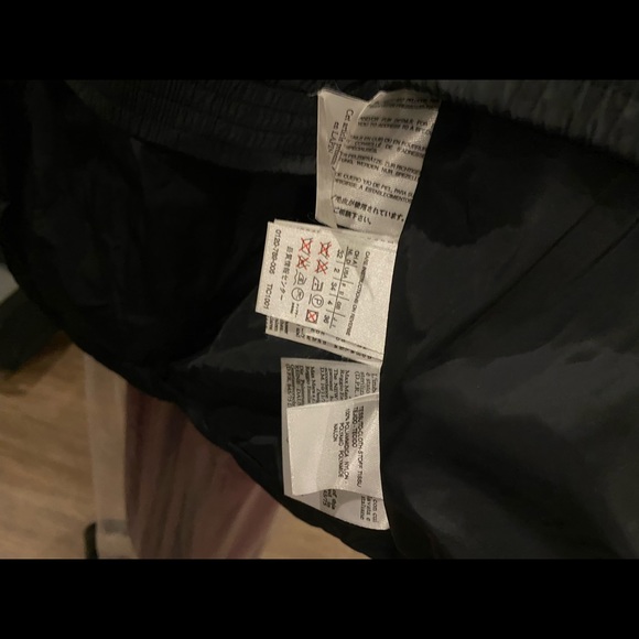 S Maxmara puffer jacket w/fur - Picture 6 of 6